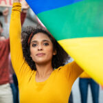 Mulher apoia comunidade LGBT